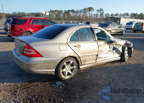 2007 Mercedes-Benz C 230 Sport from USA, damaged, VIN WDBRF52H77E025639